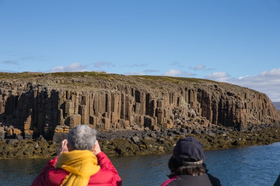 Icelandic rocky cliffs