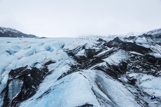 guided hiking tour on Solheimajokull glacier