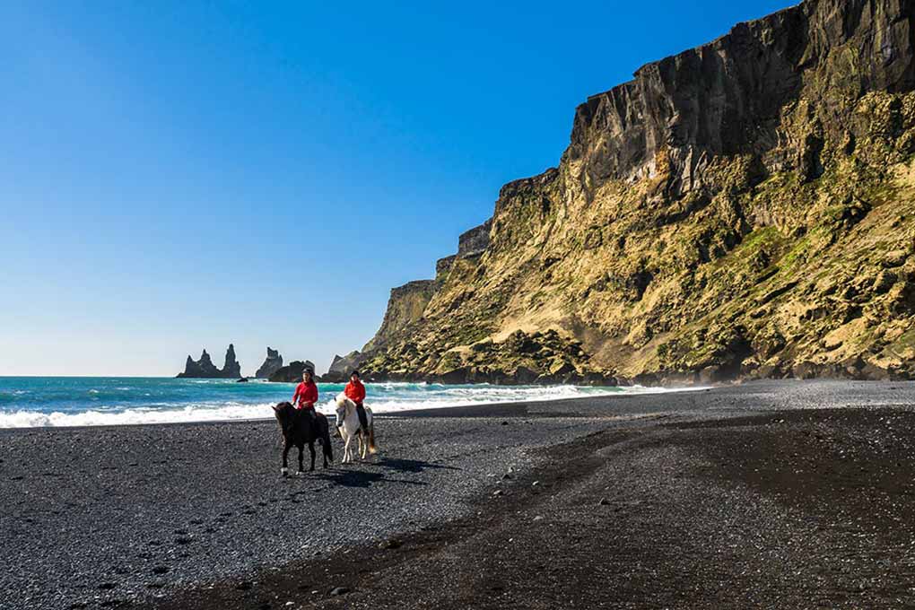 horse riding at Víkurfjara beach