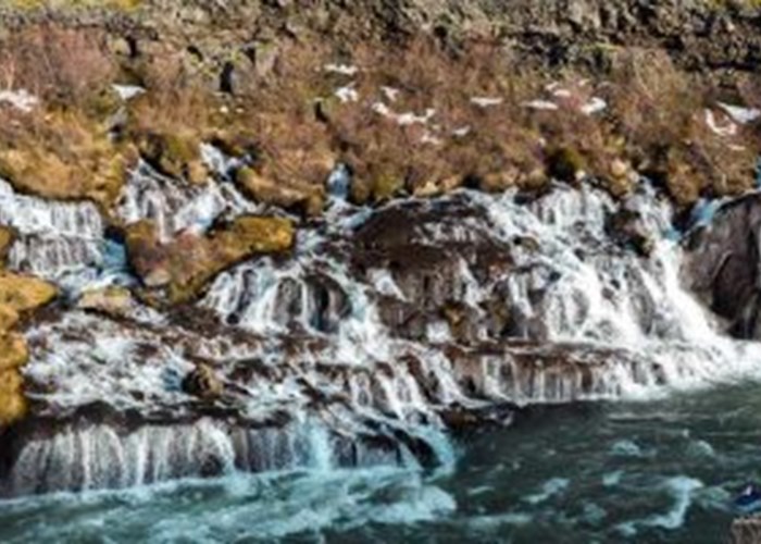 Hraunfossar, Wasserfälle