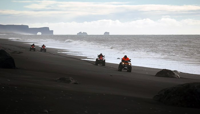 Buggy driving at the black sand beach