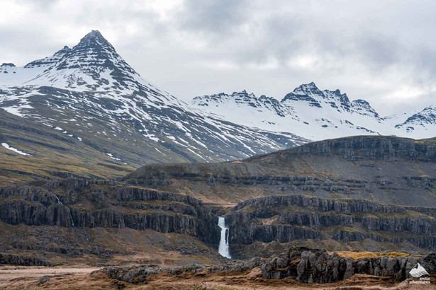 panorama of Icelandic mountains