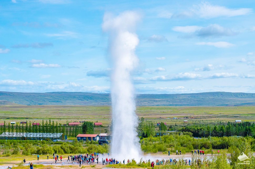 The giant spray of water from a geyser