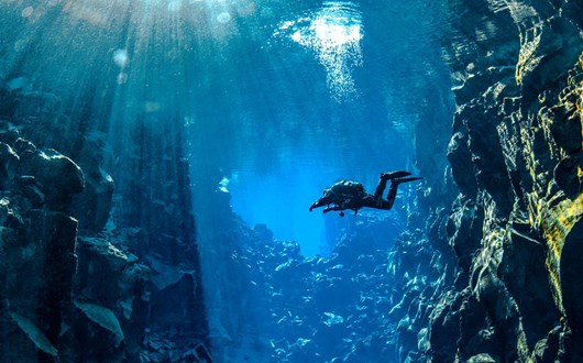 Interview With a Professional Diver: Why Iceland Should Be Your Next Diving Destination