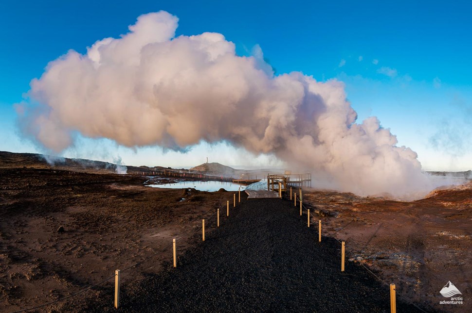 viewpoint of volcanic eruptions in Reykjanes