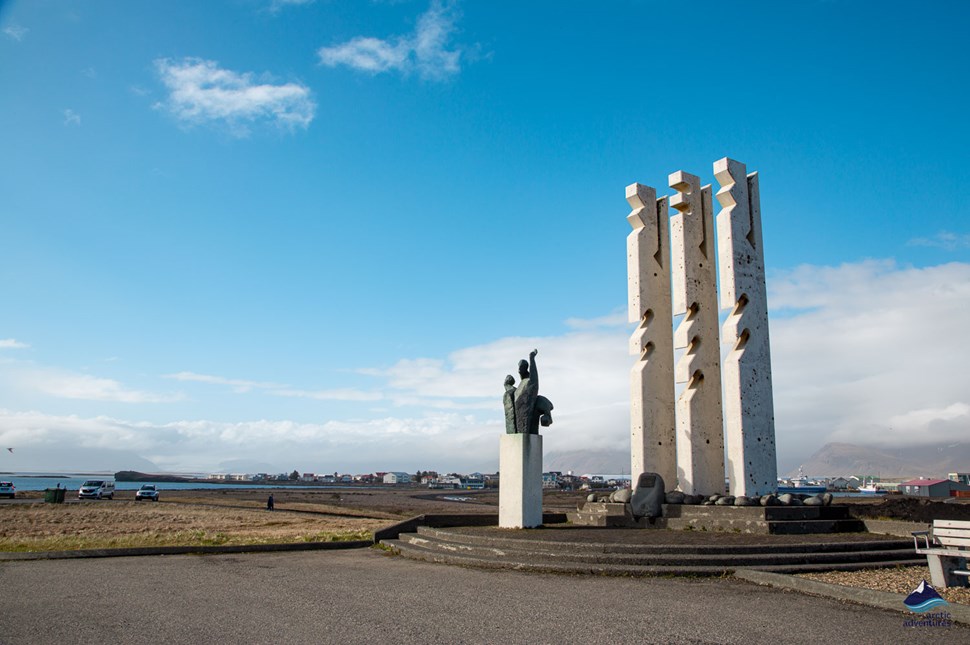 Statue at Höfn in Iceland