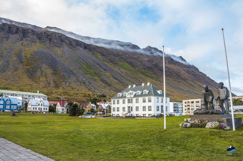 Houses in Isafjordur village by the mountain