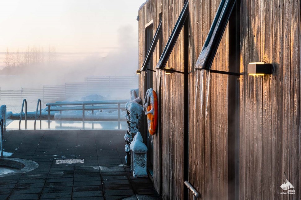 Laugarvatn Fontana Spa outside shower 