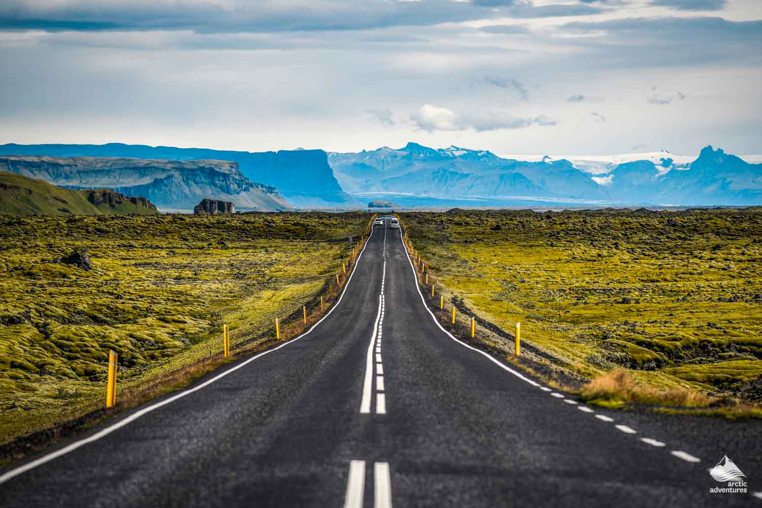 Icelandic Car Road view
