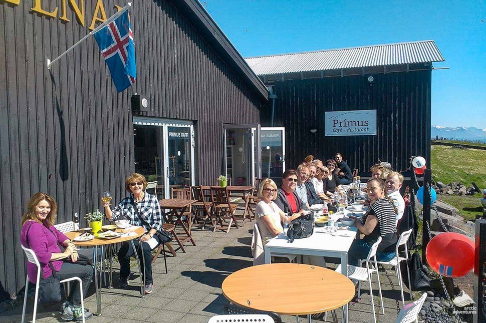 people having lunch at Primus Kaffi