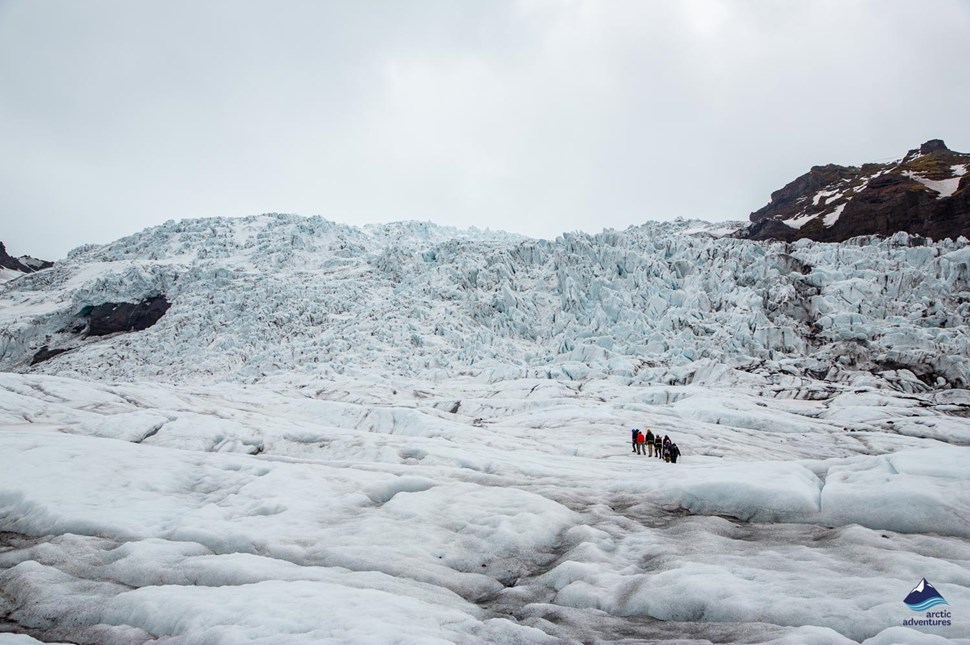 hikers climbing on Vatnajokull glacier