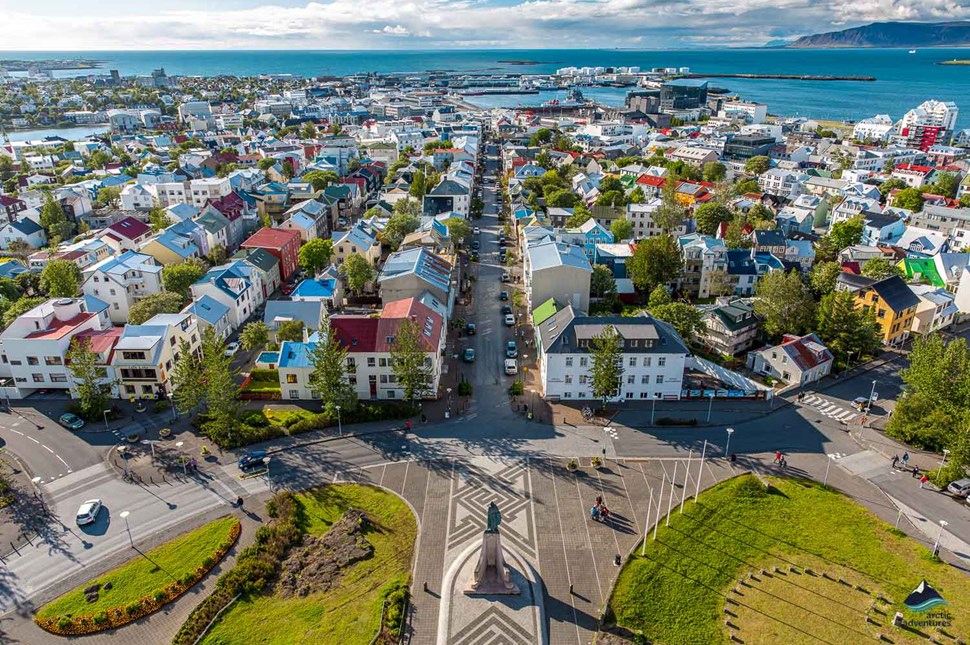 Leif Ericsson Monument in Reykjavik aerial view