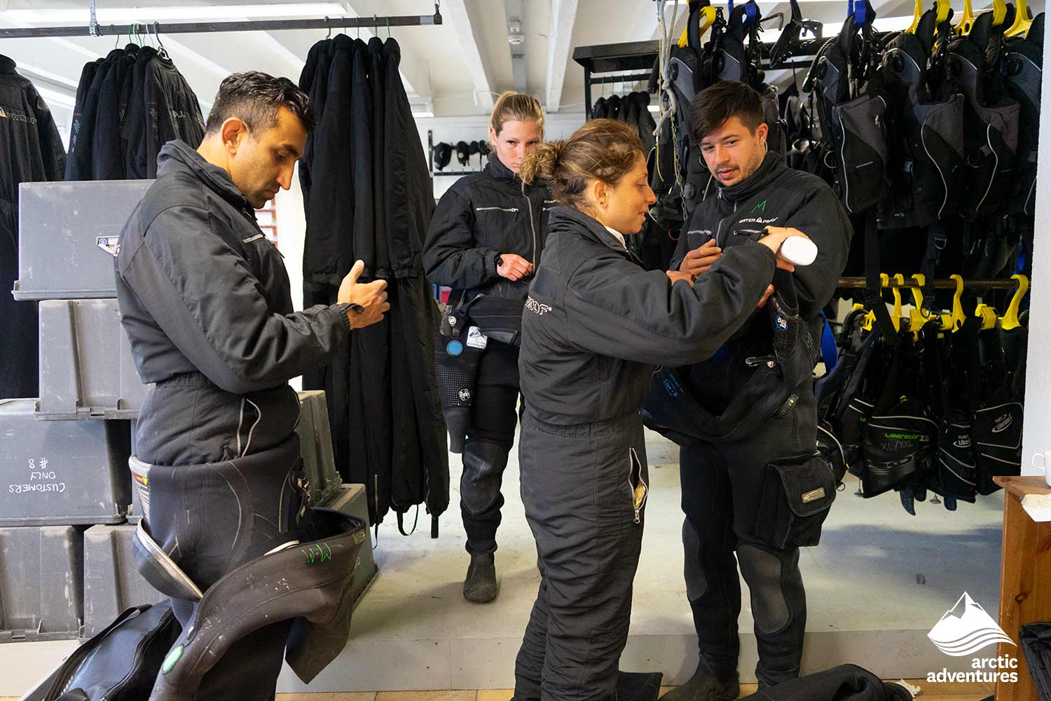 2 day Silfra Diving Dry Suit Course Arctic Adventures
