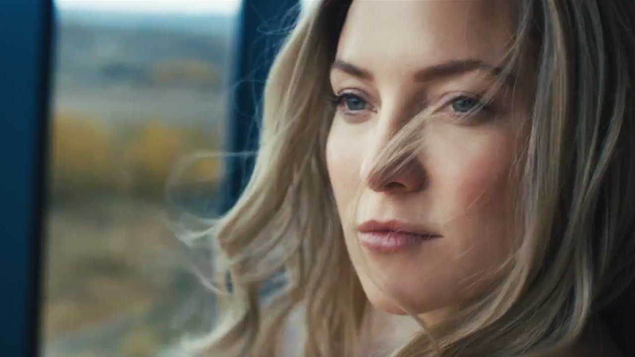 Ways to Love La Mer with Kate Hudson - Cool | La Mer