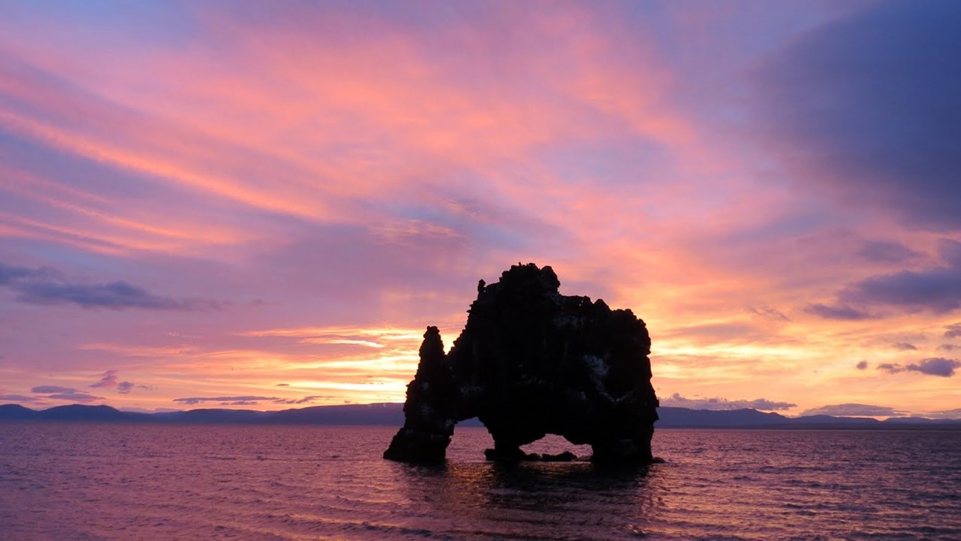 Hvítserkur troll rock - Sunrise - Iceland