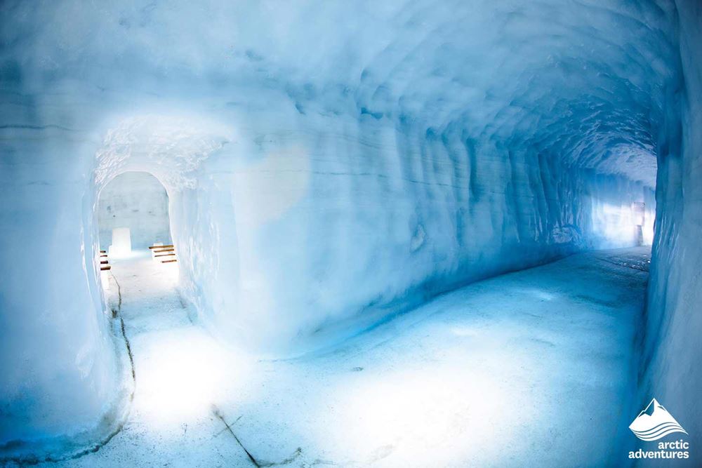 Ice Tunnel 