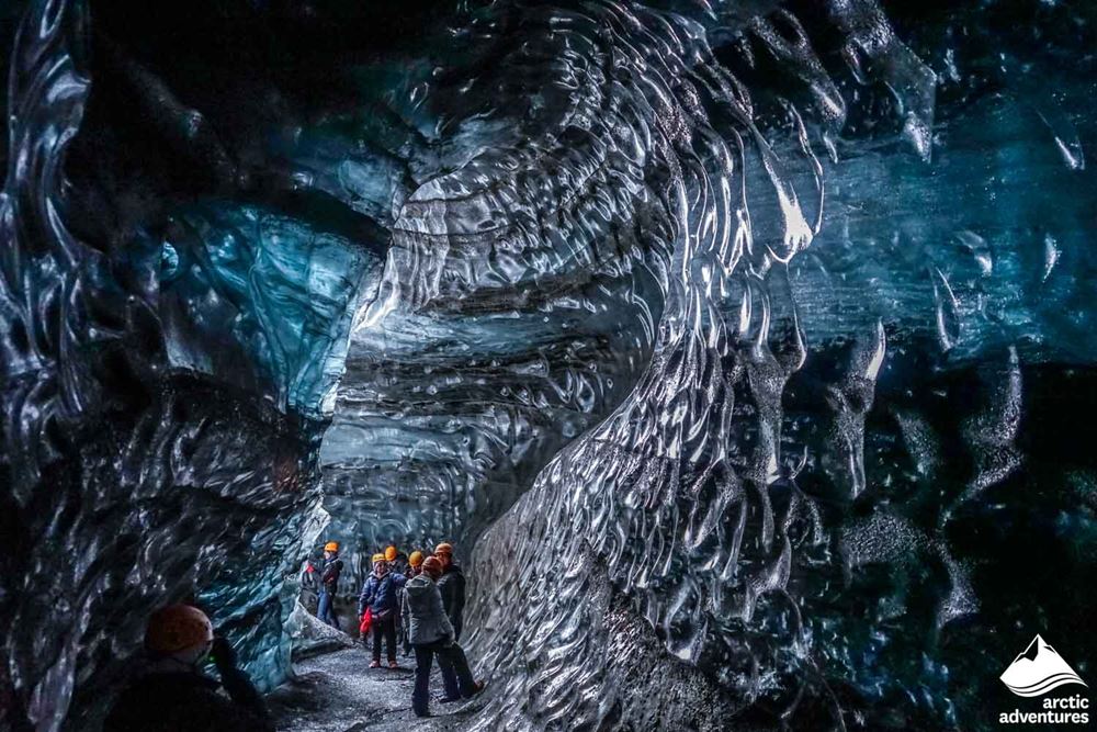 Guided Tour inside the Katla Cave