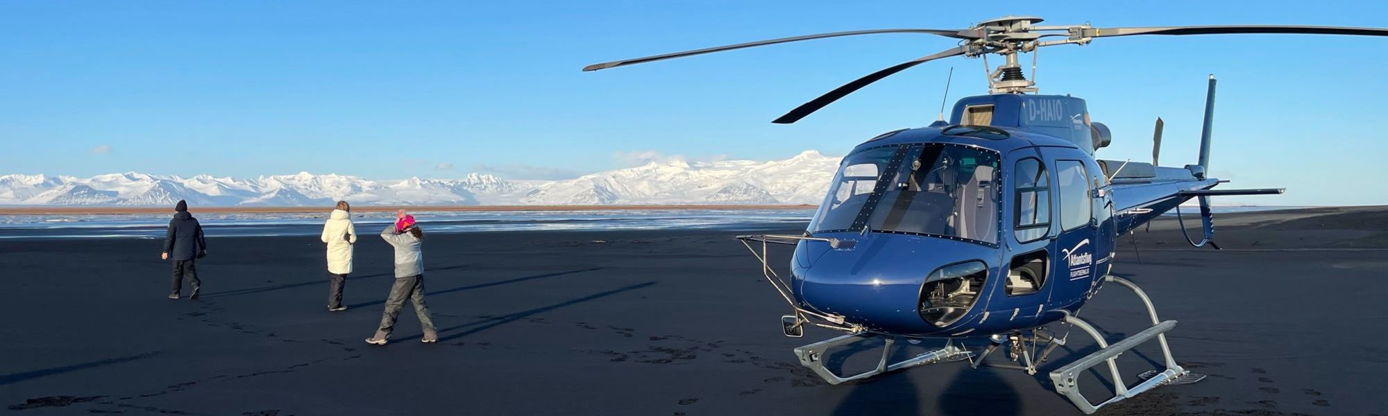 helicopter tour of iceland volcano