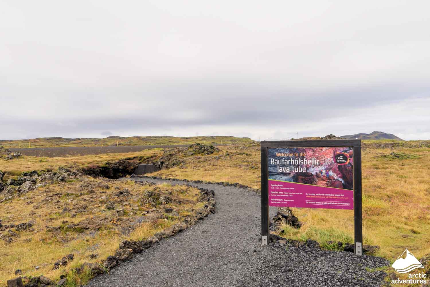 Sign to Lava Tour