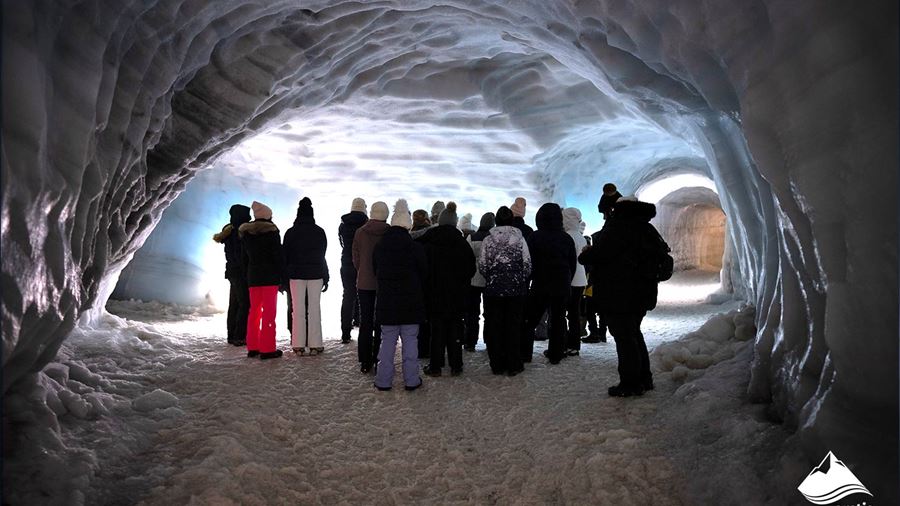 Guided Tour in Ice Tunnel