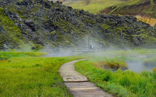 Your Guide to Hiking Landmannalaugar's Hot Springs