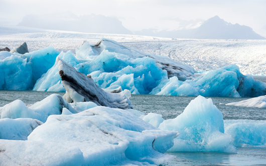 Why You Should Visit Jökulsárlón Glacier Lagoon in Winter