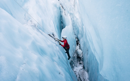 Blaues Eis - Abenteuerliche Gletscherwanderung