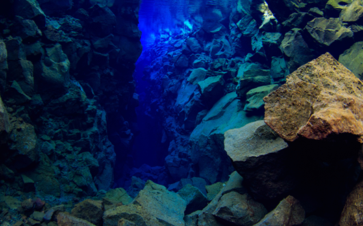 Stunning Scuba Diving Locations in Iceland