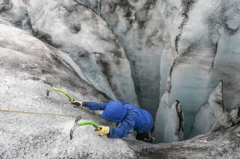 Guide To Ice Climbing Techniques Arctic Adventures Guide To Ice Climbing Techniques Arctic Adventures