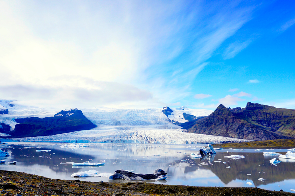 Fjallsarlon Lake with a glacier in the background.