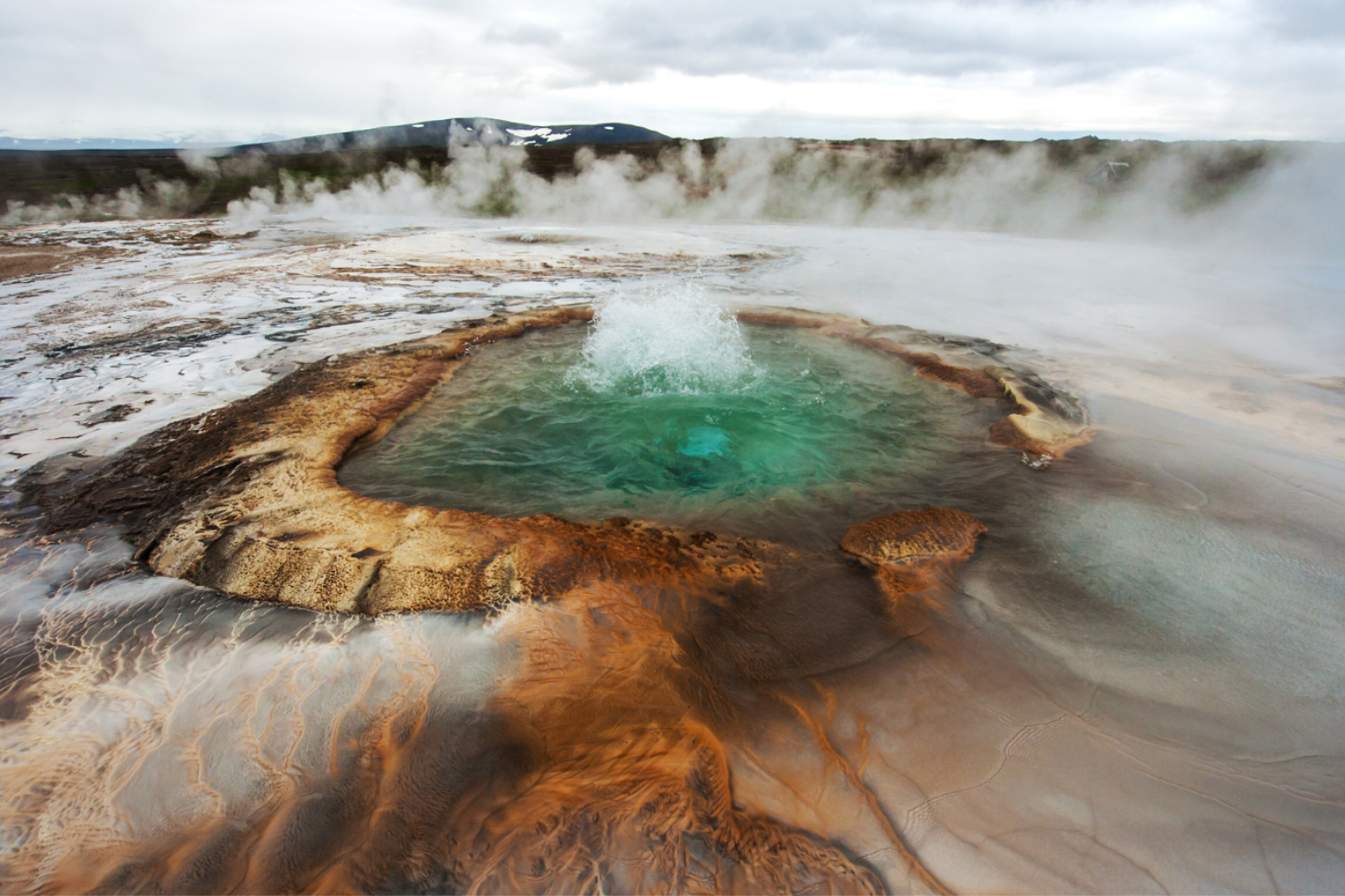 Bubbling geothermal activity in Hveravellir Nature Reserve