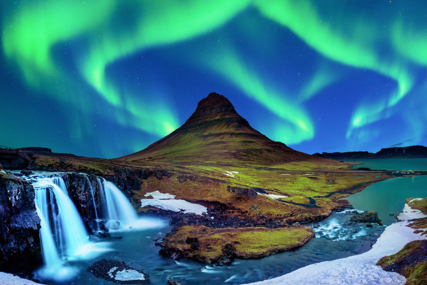 Kirfkjufell under the Northern Lights