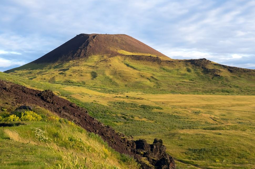 Eldfell Volcano Eldfell volcano, Heimaey, Vestmannaeyjar islands, Iceland.