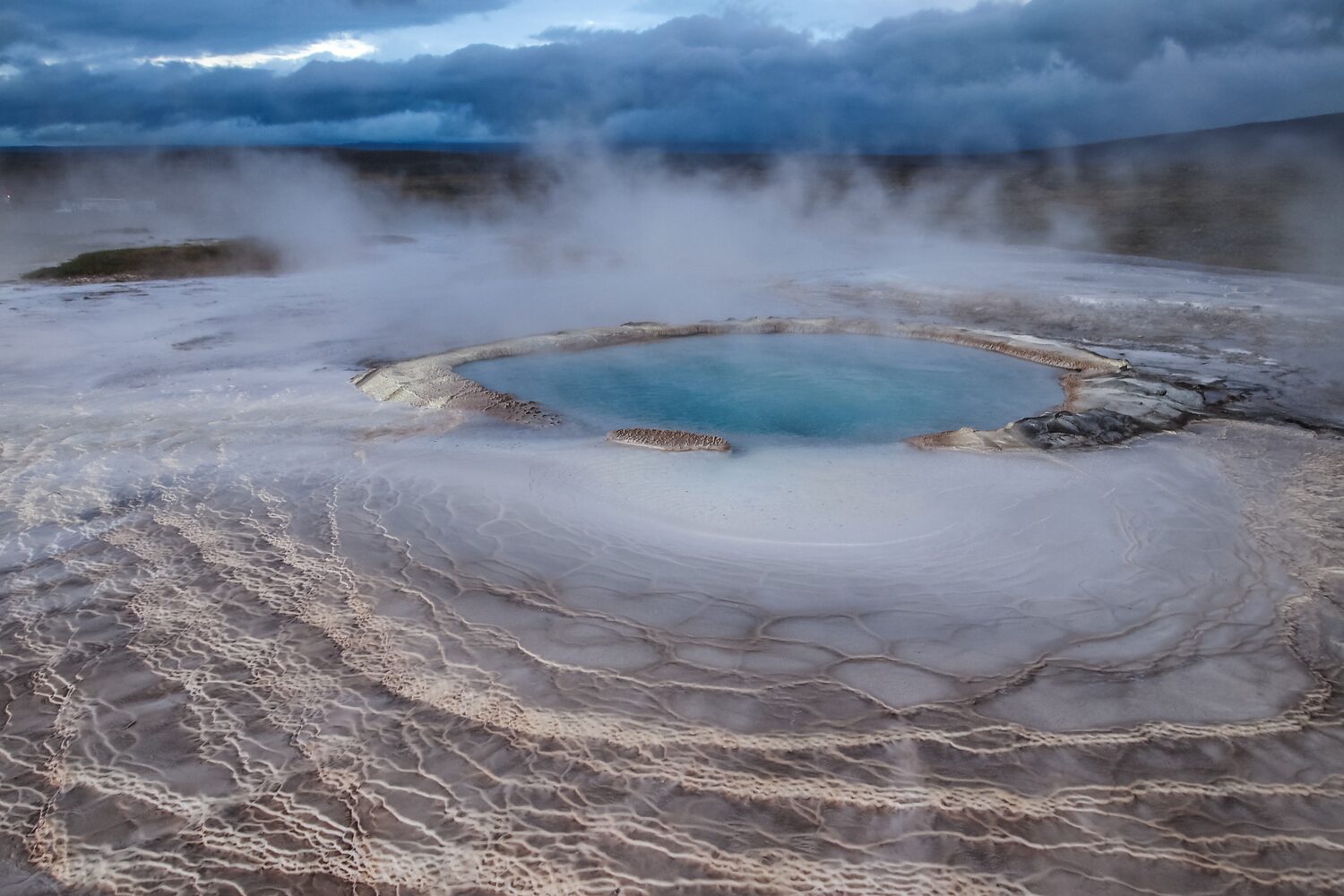 Hveravellir the highland nature pool