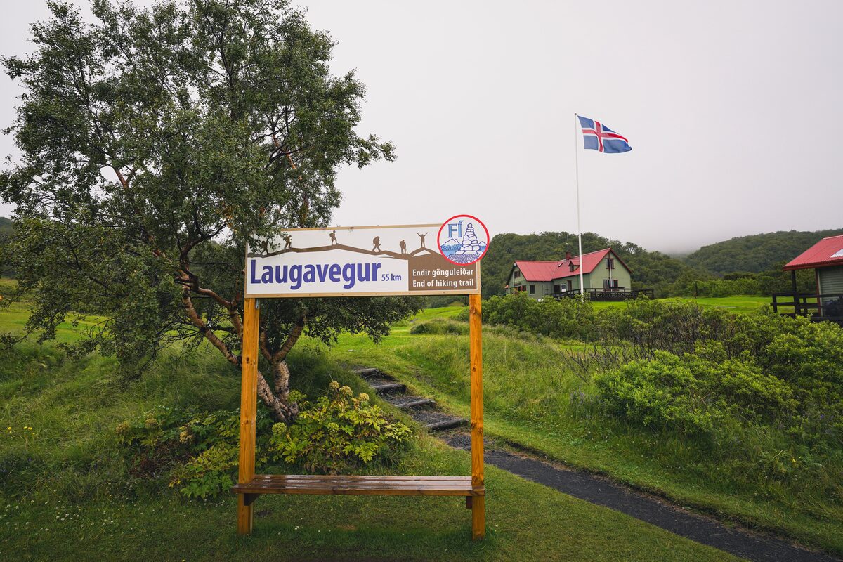 Laugarvegur Hut Sign