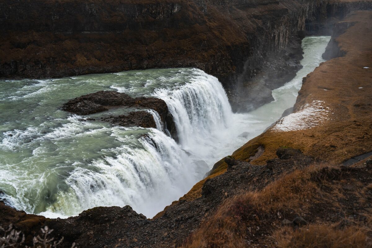 Side Gullfoss