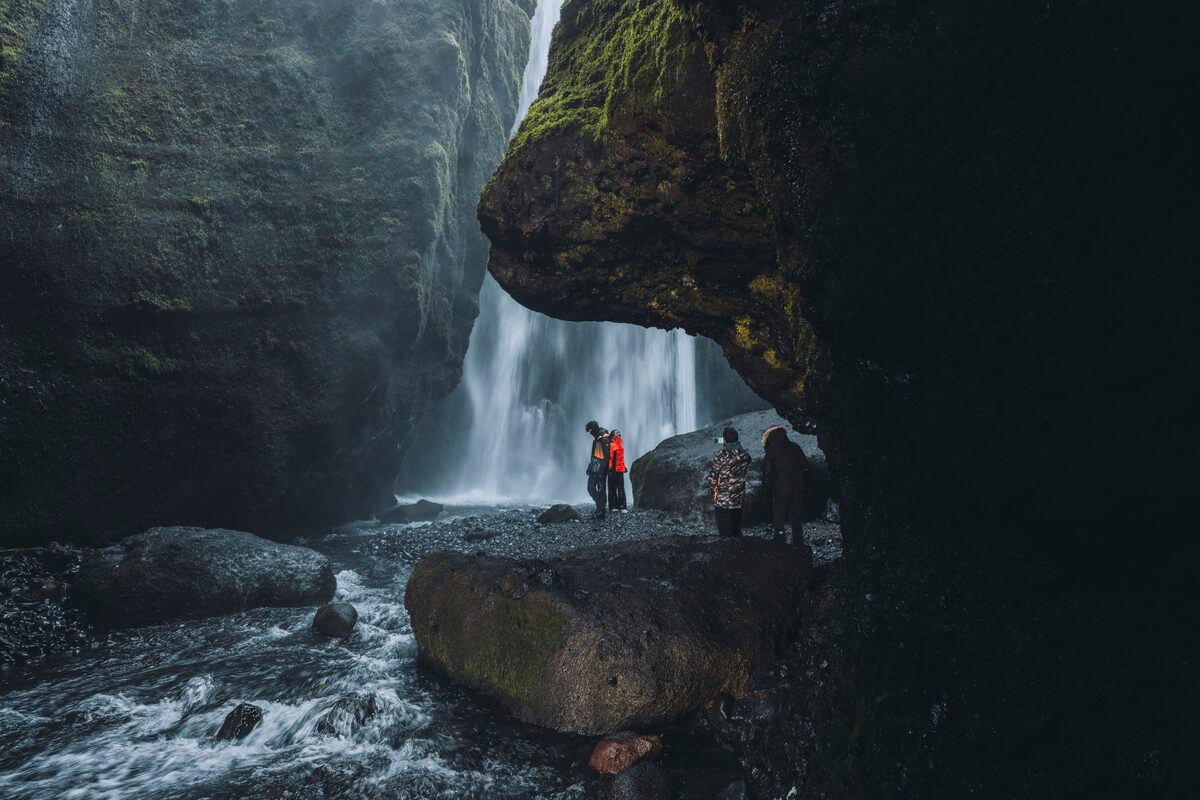 y*o様 LOST IN ICELAND _88071014_siglufjörður_overvie