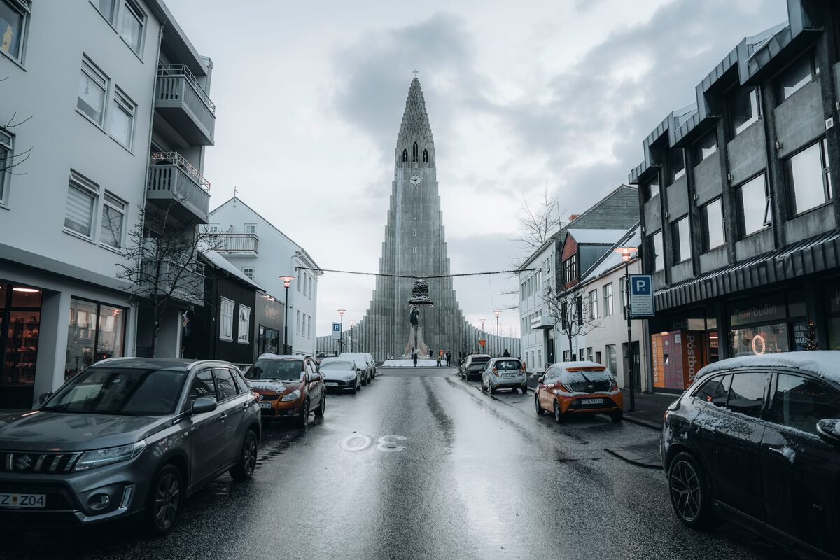 Hallgrímskirkja church from highstreet view on rainy day.