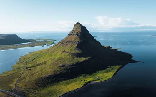 Summer in Iceland: Your Very Own Travel Guide Summer in Iceland: Your Very Own Travel Guide