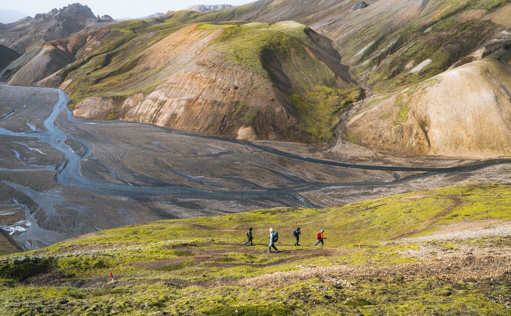 8-Day Grand Laugavegur Trek & Iceland's Highlights (Huts)