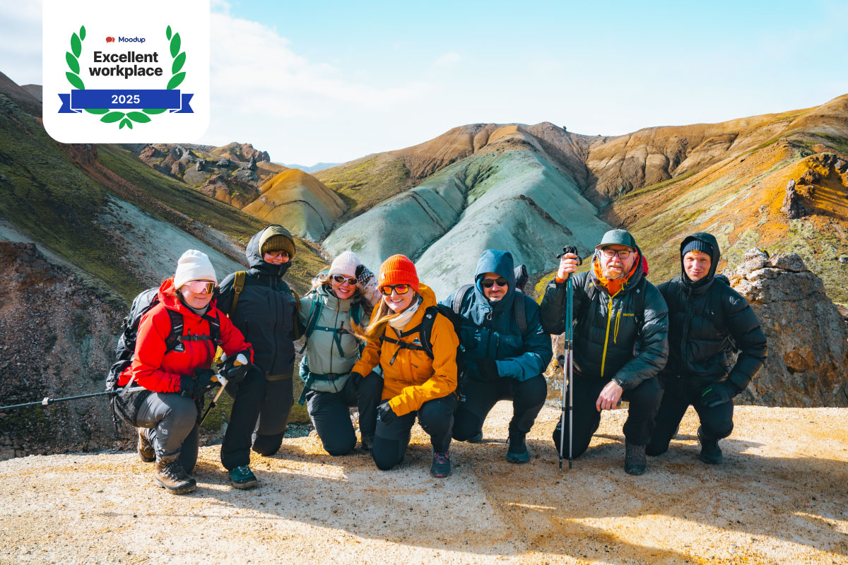 Moodup excellent workplace award to Arctic Adventures employer.