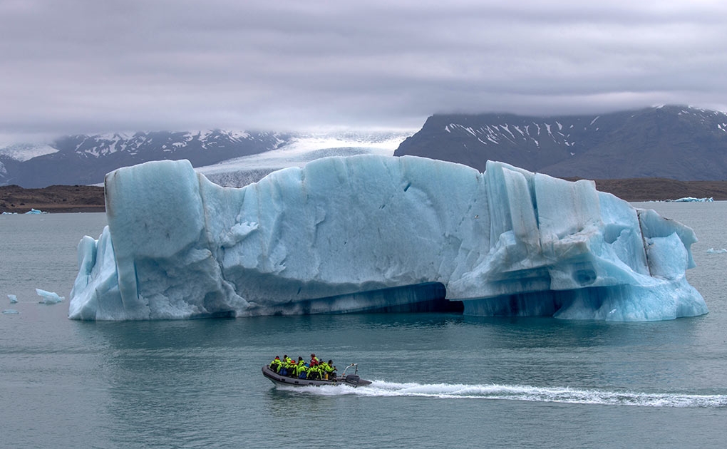 Jökulsárlón Glacier Lagoon Zodiac Boat Tour