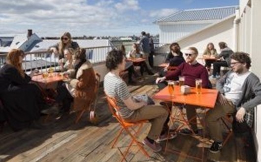 10 Best Happy Hour Places in Reykjavík