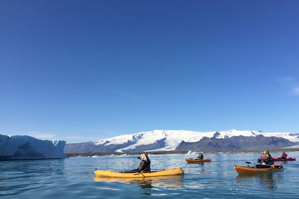 group kayaking tour in Jokulsarlon glacier lagoon