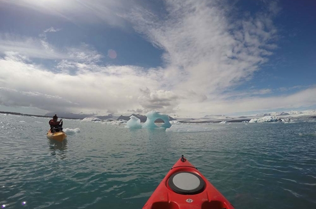 Jokulsarlon glacier lagoon kayaking tour
