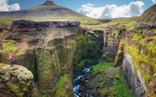 Iceland’s Best Hiking Routes