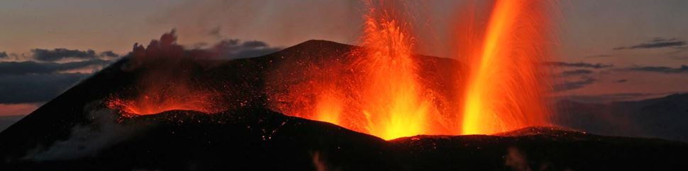 Eyjafjallajokull glacier volcano eruption